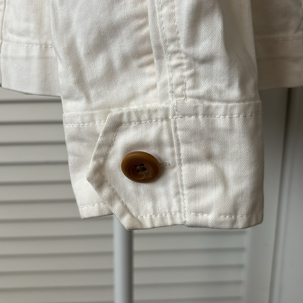Gap Jacket - Picture 3 of 4